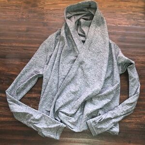 Ivivva by Lululemon Four Count Shrug